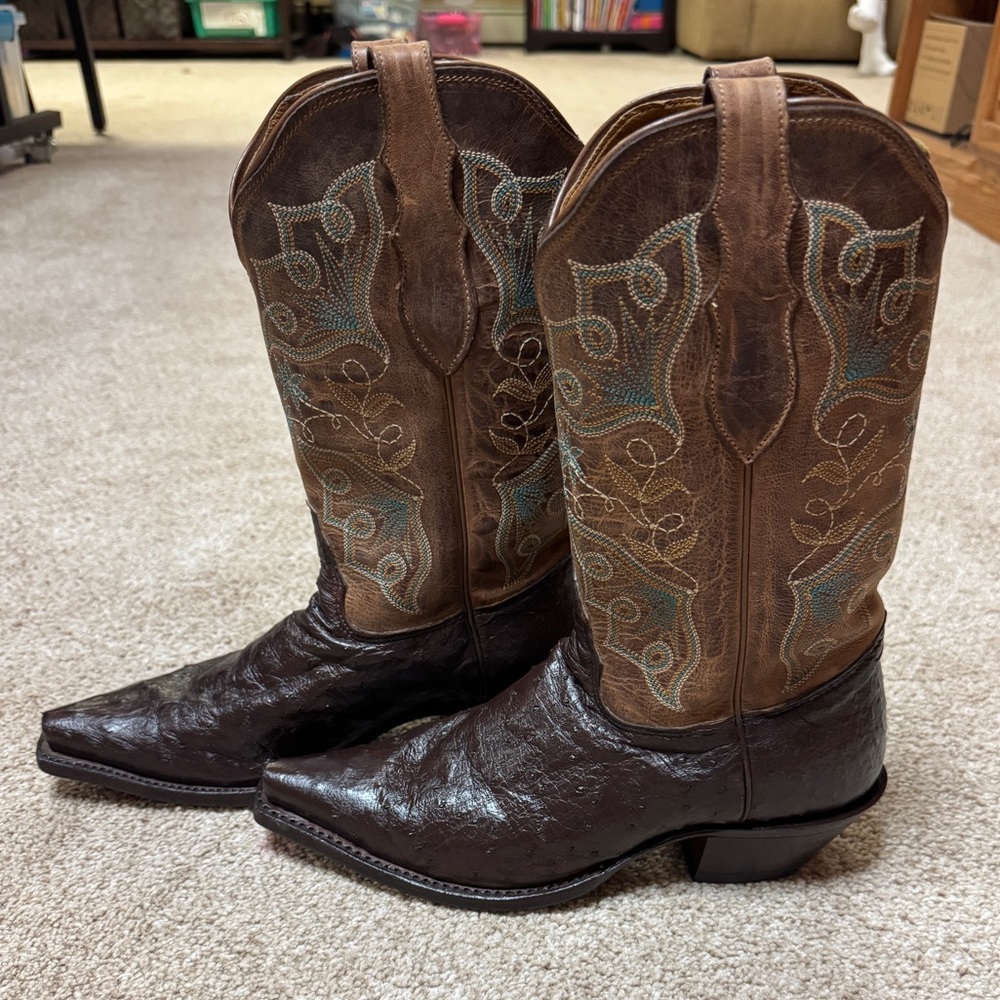 Women's Tony Lama 11" Full Quill Ostrich Skin Boots 7.5